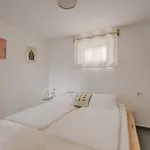 Napbogar Vendeghaz Балатондьёрёк